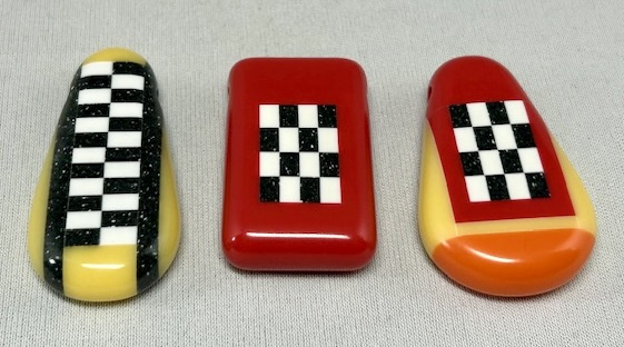 AB172 Corian checkerboard pendants